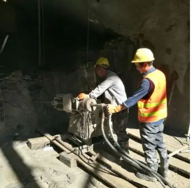 竹溪水下抗分散灌浆料特点 水下不分散注浆料介绍