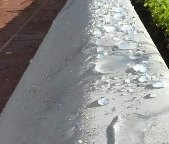 竹溪硅烷浸渍涂料在混凝土保护中的应用