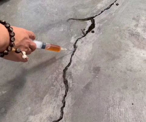 竹溪混凝土裂缝修补技术详解​